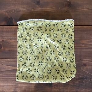 Tipsy Elves Yellow Smiley Face Neck Gaiter